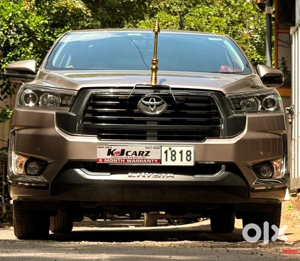 Toyota Innova Crysta 2.4 V, 2025, Diesel