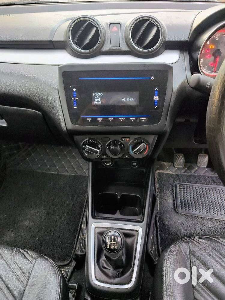 Maruti Suzuki Swift 1.2 Vxi (o), 2022, Petrol