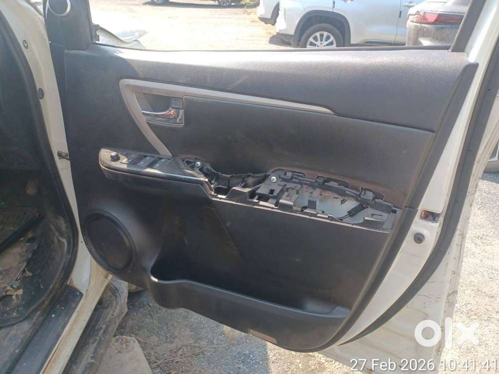 Toyota Fortuner 2017 Diesel 141507 Km Driven