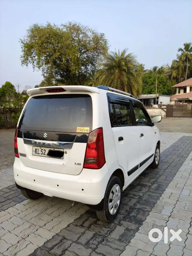Well Maintained Family Car...