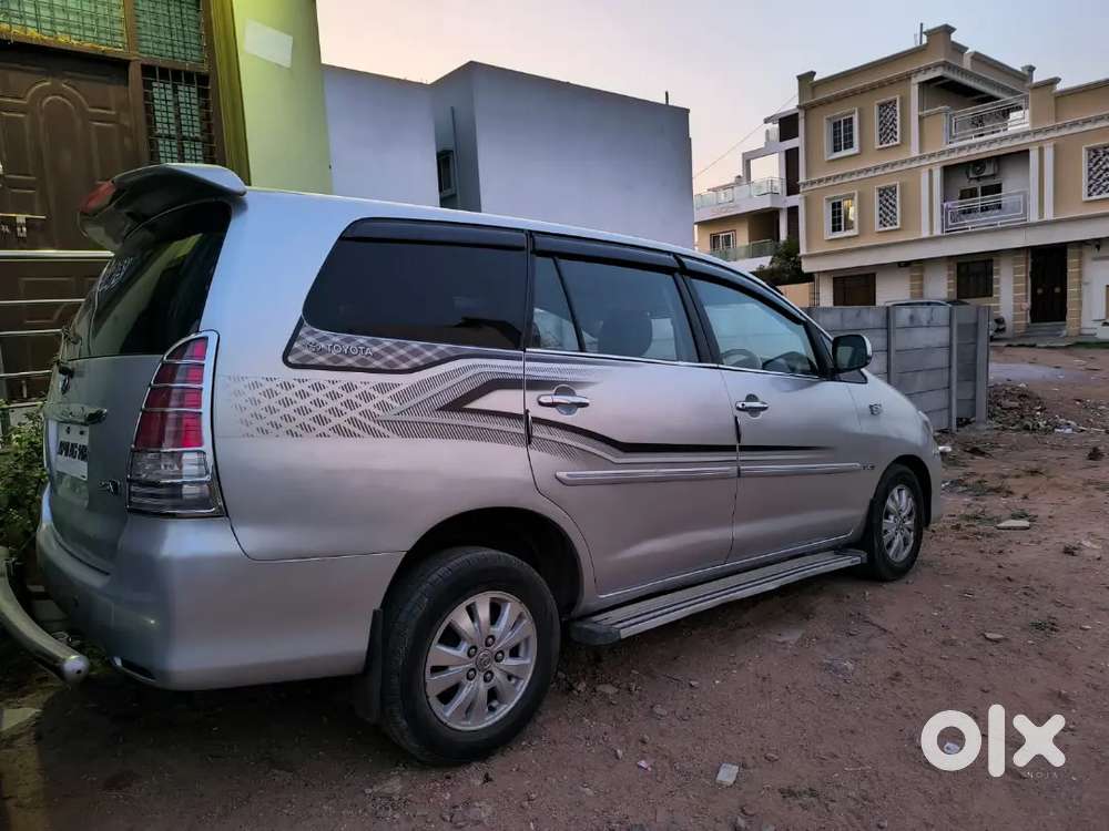 Toyota Innova 2009