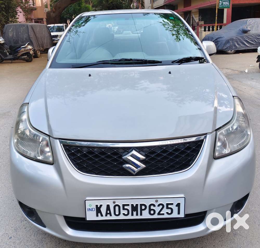 Maruti Suzuki Sx4 Vxi Bsiv, 2010, Petrol