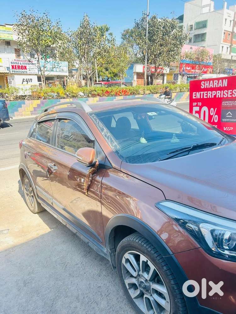 Hyundai I20 Active 2016 Petrol Well Maintained