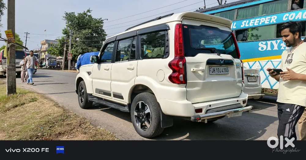 Mahindra Scorpio 2023 Diesel Well Maintained