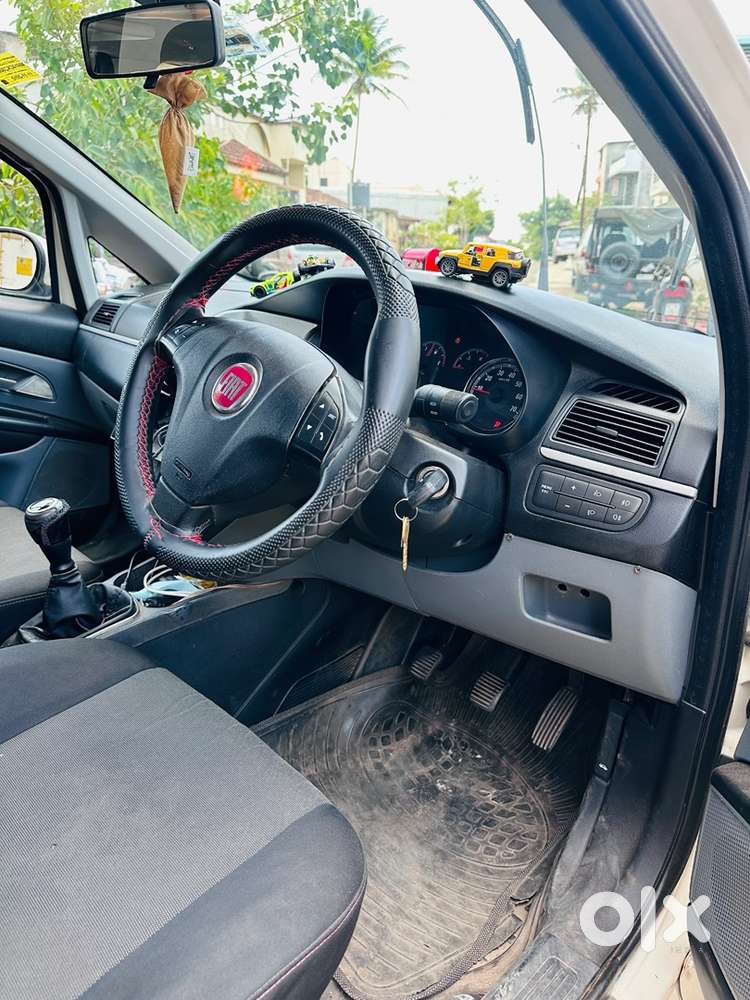 Fiat Grande Punto 2011 Diesel Well Maintained Brand New Tyre 20+