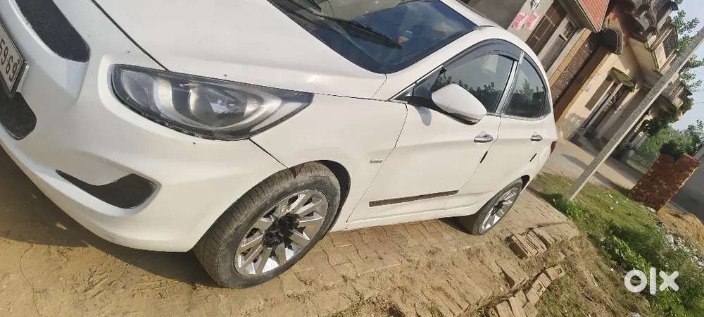 Hyundai Verna 2013 Petrol 170000 Km Driven