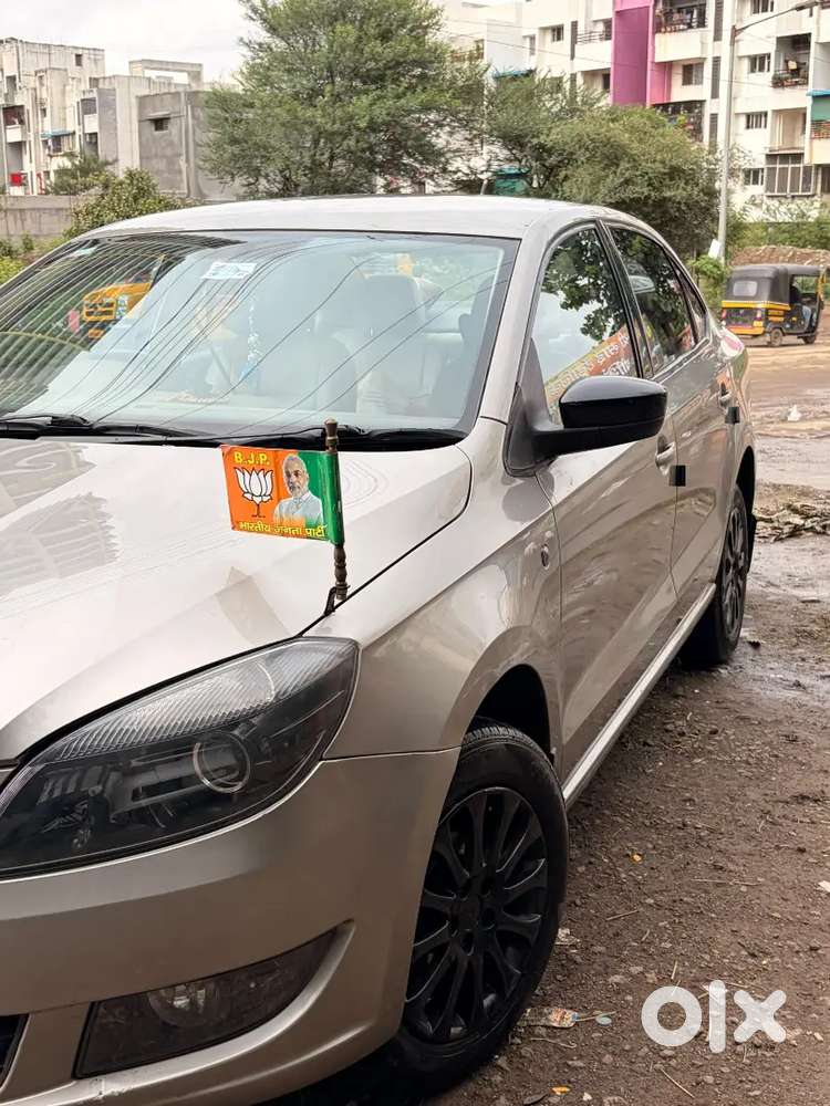Skoda Rapid Elegance 2014