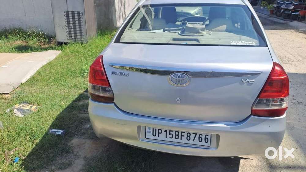 Toyota Etios 2013 Top Model Diesel Excellent Condition