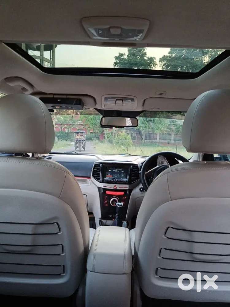 Mahindra Xuv Top 300 2021 Diesel 79000 Km Driven W8 Optinal Sunroof