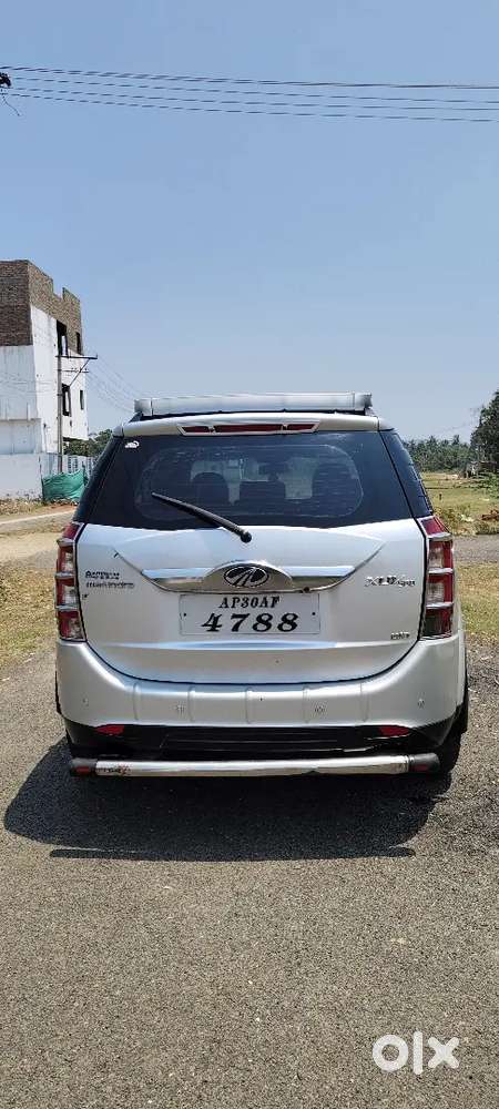 Mahindra Xuv500 2016