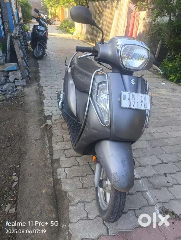 Access 125 ( well maintained and Good Milage)
