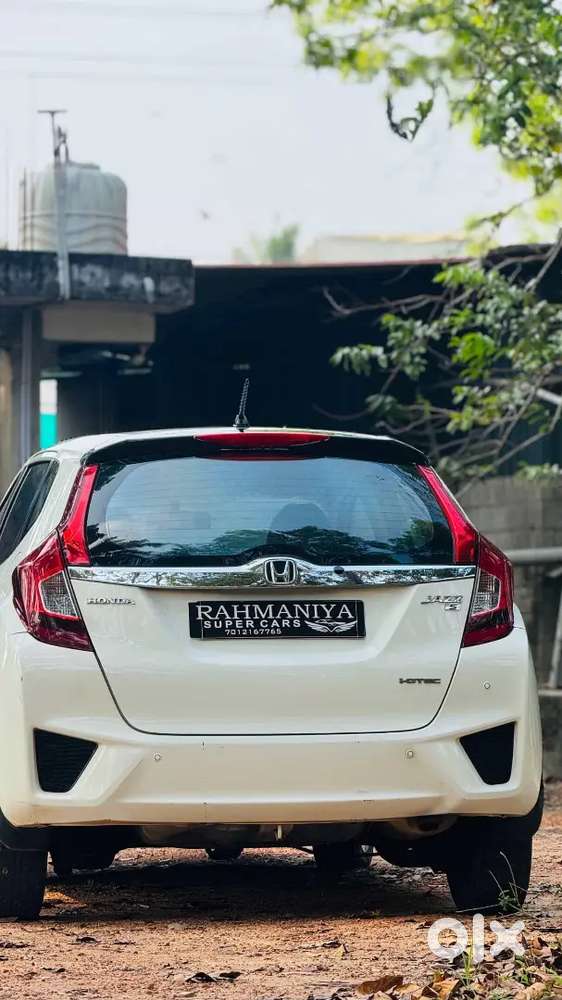 Honda Jazz 2015 Diesel Well Maintained