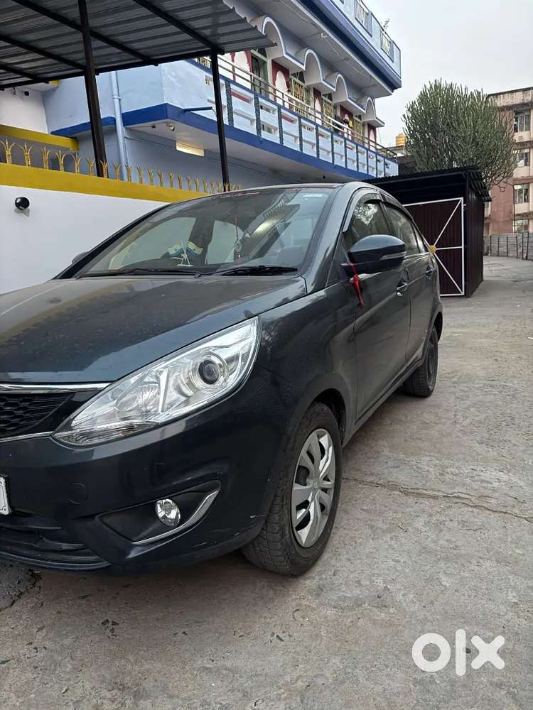 Only 27000 Kilometers Running  Sedaan Car