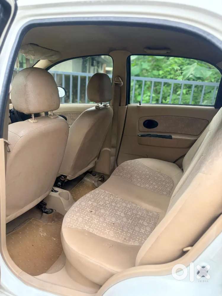 Chevrolet Spark 2011 Petrol Well Maintained