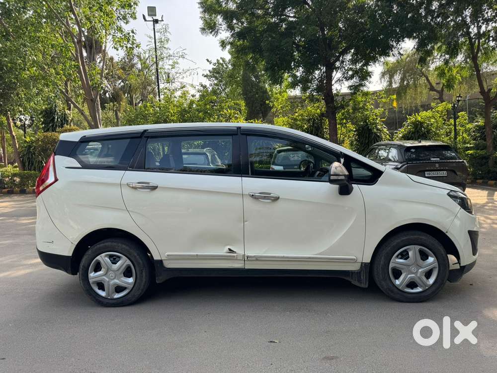 Mahindra Marazzo M2, 2020, Diesel