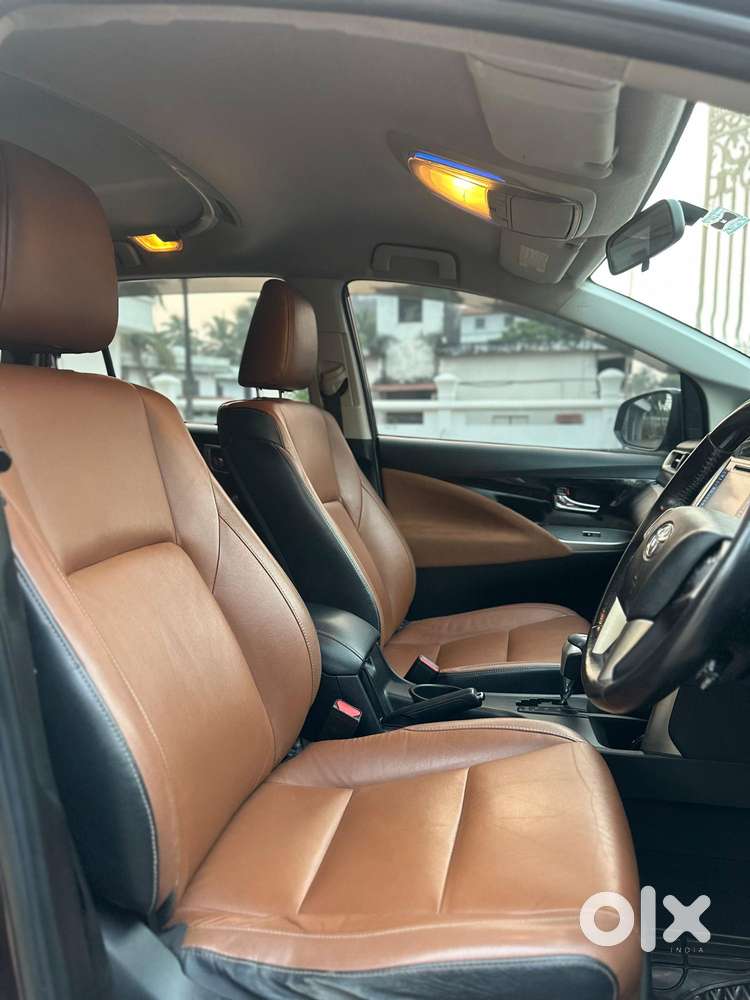 Toyota Innova Crysta 2.8 Zx At, 2016, Diesel