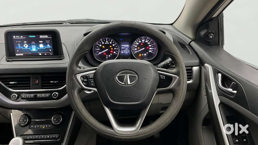 Tata Nexon 1.2 Revotron Xz Plus, 2017, Petrol