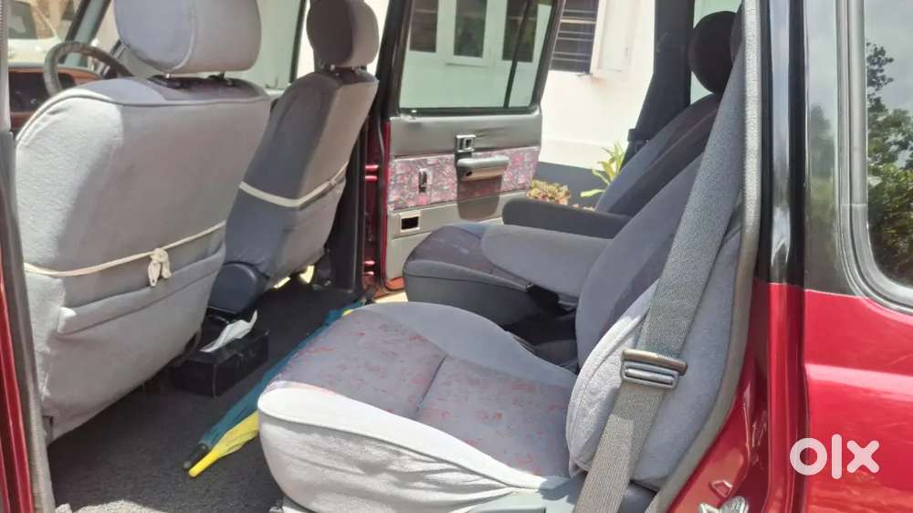 Toyota Qualis 2004 Diesel Well Maintained, Good Condition