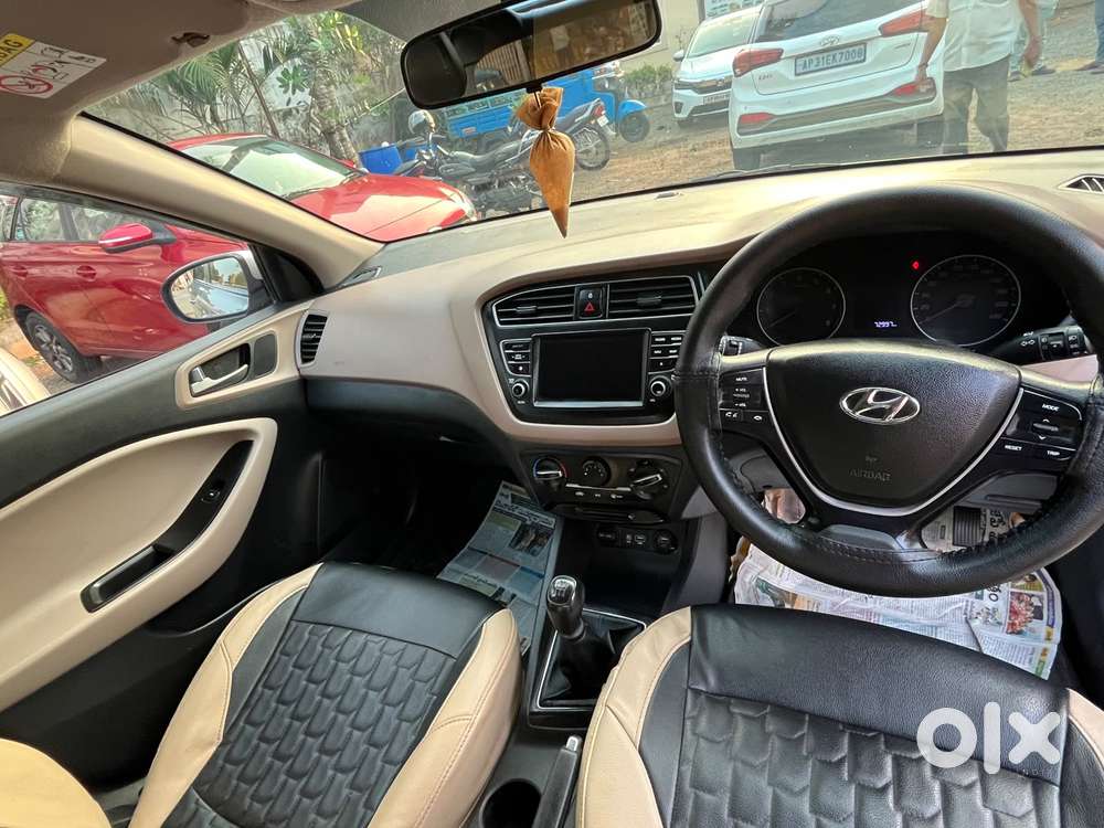Hyundai I20 Sportz 1.2 Bs-iv, 2019, Petrol