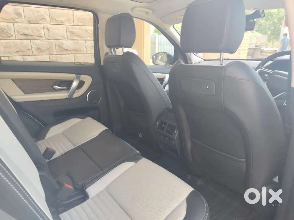 Land Rover Discovery Sport 2024 Petrol Well Maintained