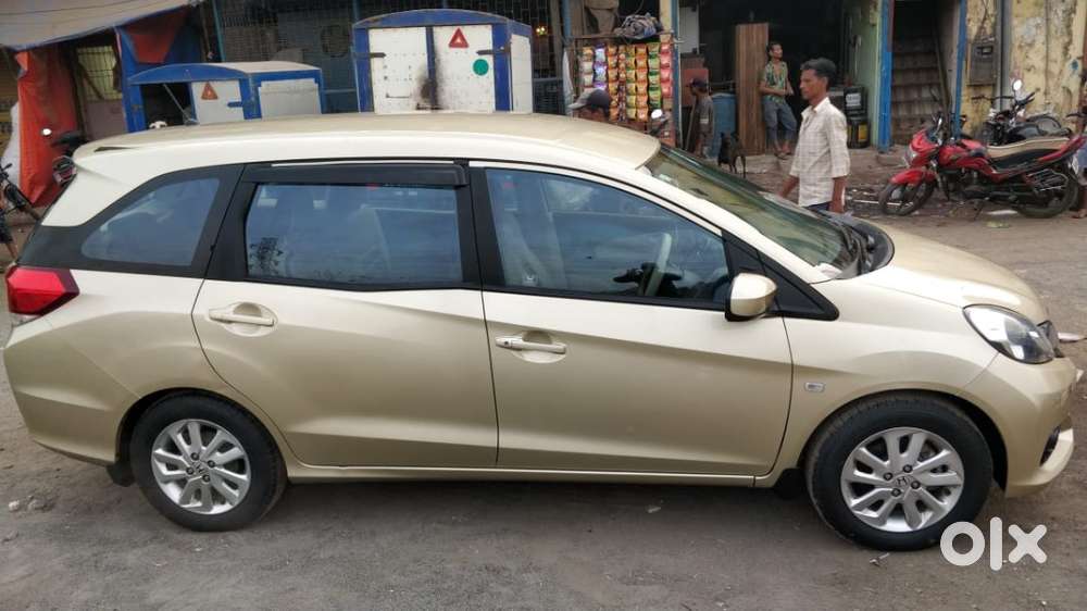 Honda Mobilio Petrol + Cng