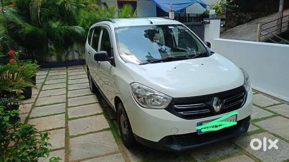 Renault Lodgy 7 Seater