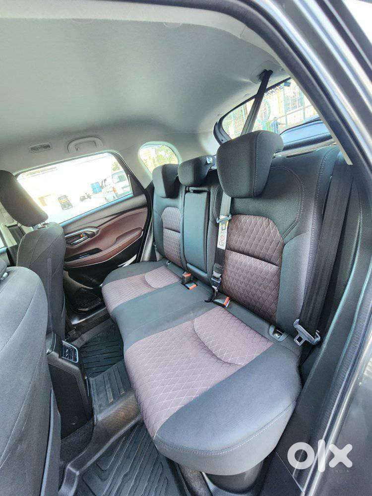 Maruti Suzuki Grand Vitara 1.5 Zeta Smart Hybrid At, 2024, Cng & Hyb..