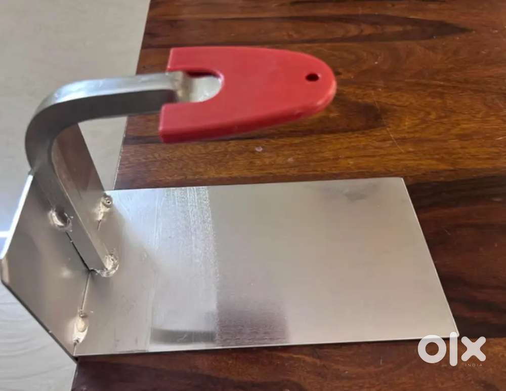 Coconut scraper