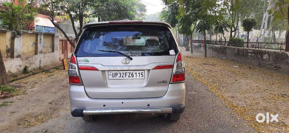 Toyota Innova 2015 Year