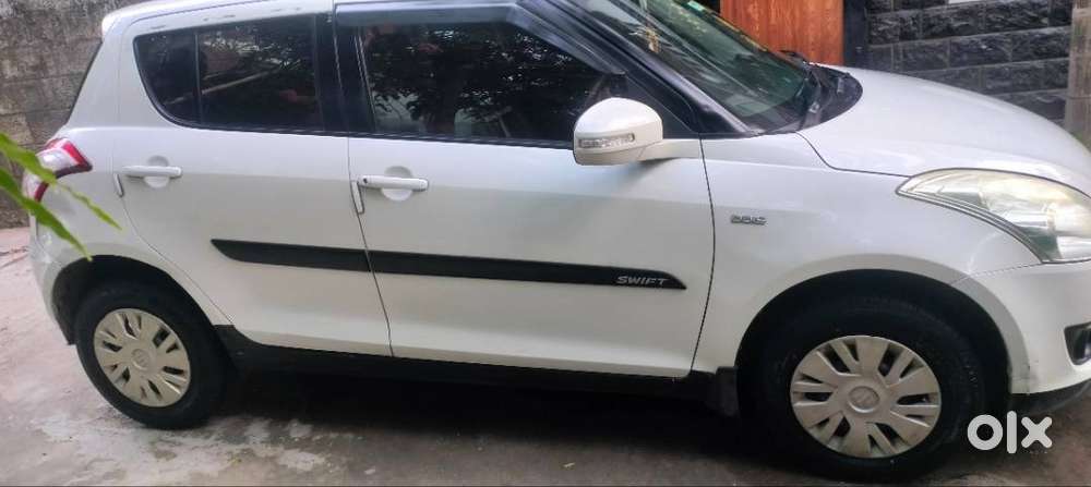 Maruthi Swift Diesel 2015 Fancymilageking 30km In Highways. 4new Tyres