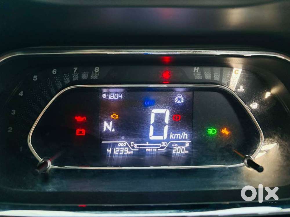 Tata Nexon 1.2 Revotron Xza Plus, 2022, Petrol