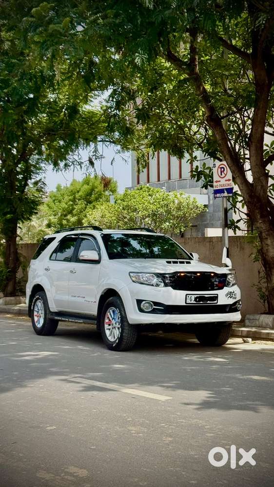 Toyota Fortuner Diesel 2014