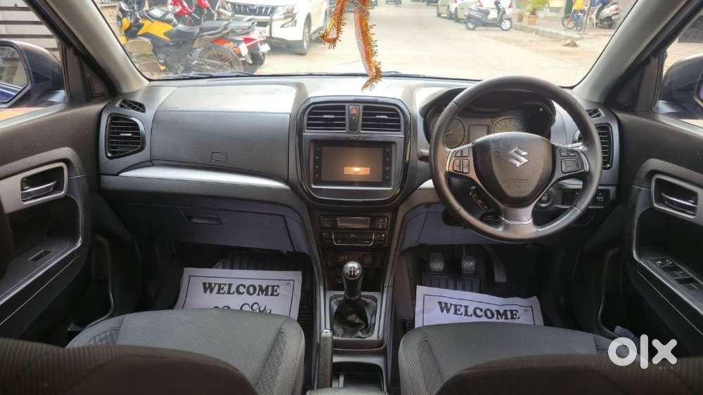 Maruti Suzuki Brezza 1.5 Zxi Smart Hybrid Dual Tone, 2020, Petrol