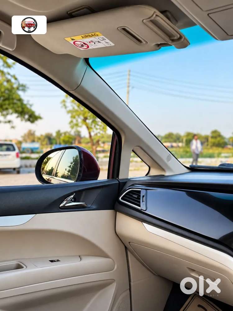 Mahindra Marazzo M8, 2019, Diesel
