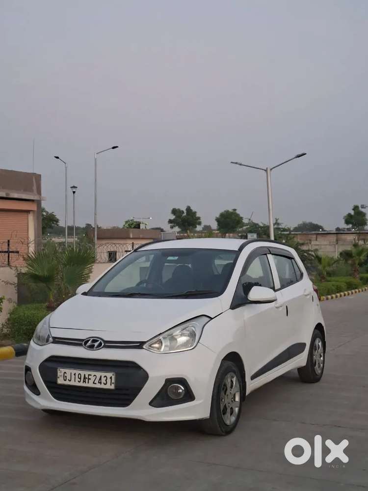 Hyundai Grand I10 Sportz 1.2 Kappa Vtvt, 2016, Petrol