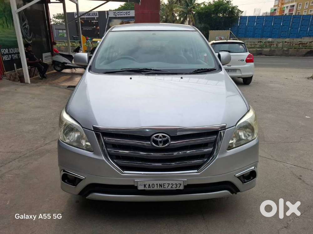 Toyota Innova 2.5 G (diesel) 8 Seater, 2014, Diesel