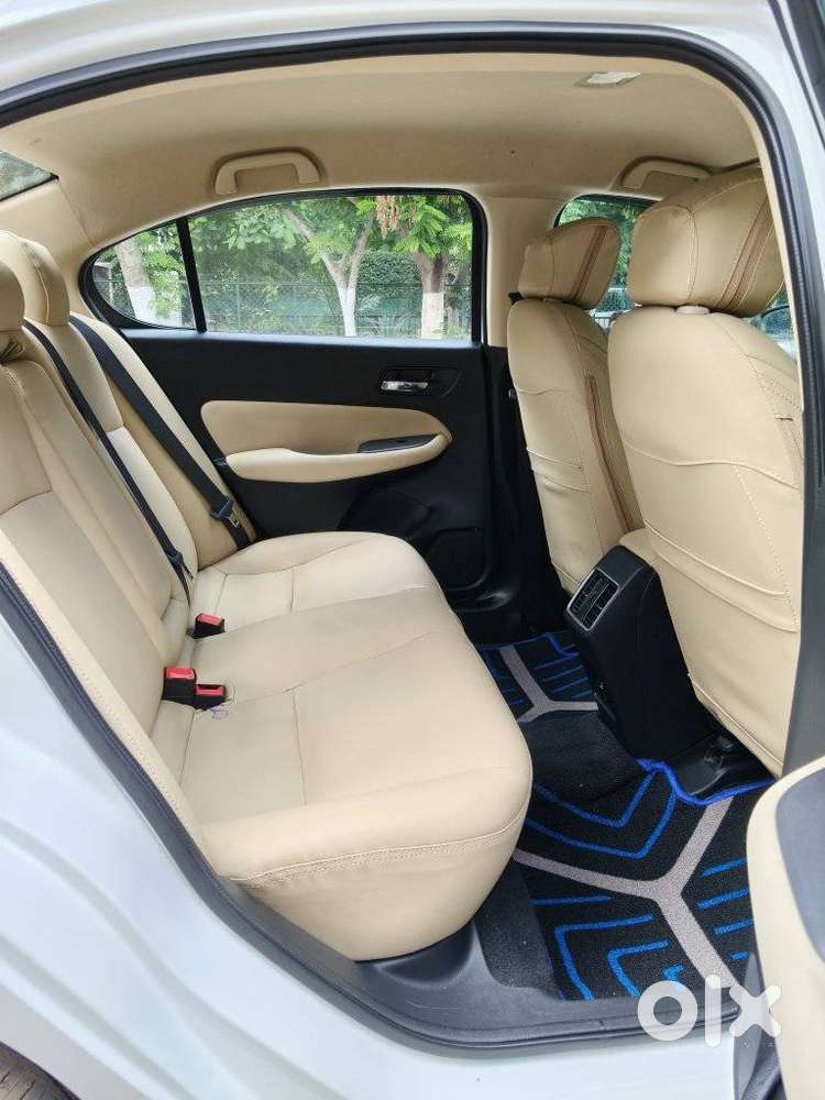 Honda City 1.5 V 5th Gen I-vtec Mt, 2023, Petrol