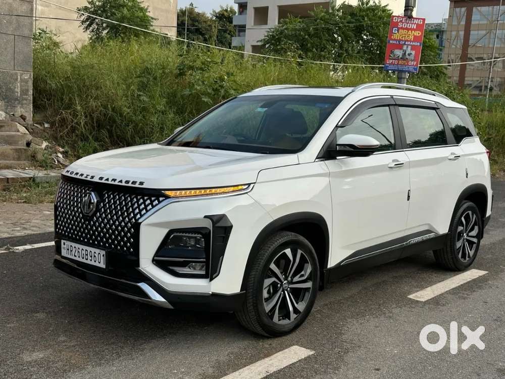 Mg Hector Plus Sharp Pro 1.5 Turbo Petrol Cvt 6 Str, 2026, Petrol