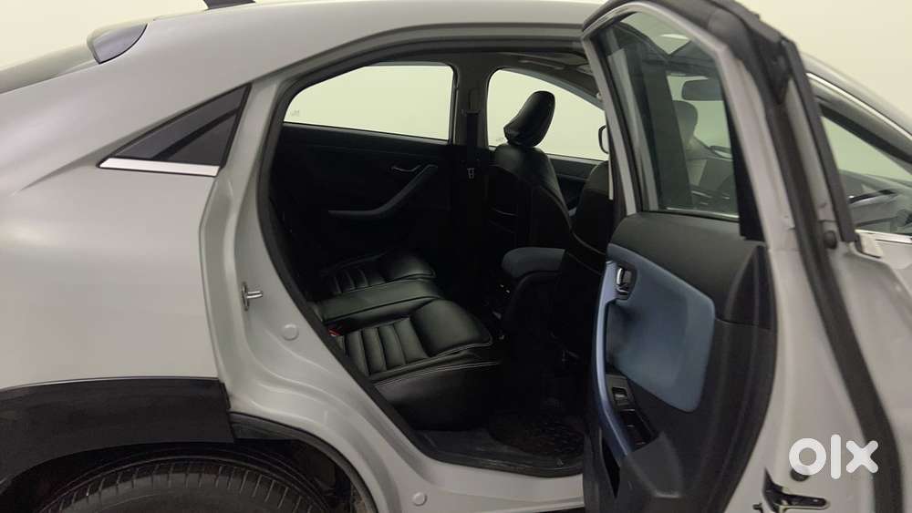 Tata Curvv Accomplished Plus A 1.2 Hyperion Gdi Petrol 6mt, 2024, Pe..