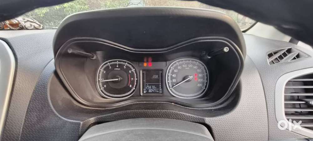 Maruti Suzuki Brezza 1.5 Vxi Smart Hybrid, 2021, Petrol
