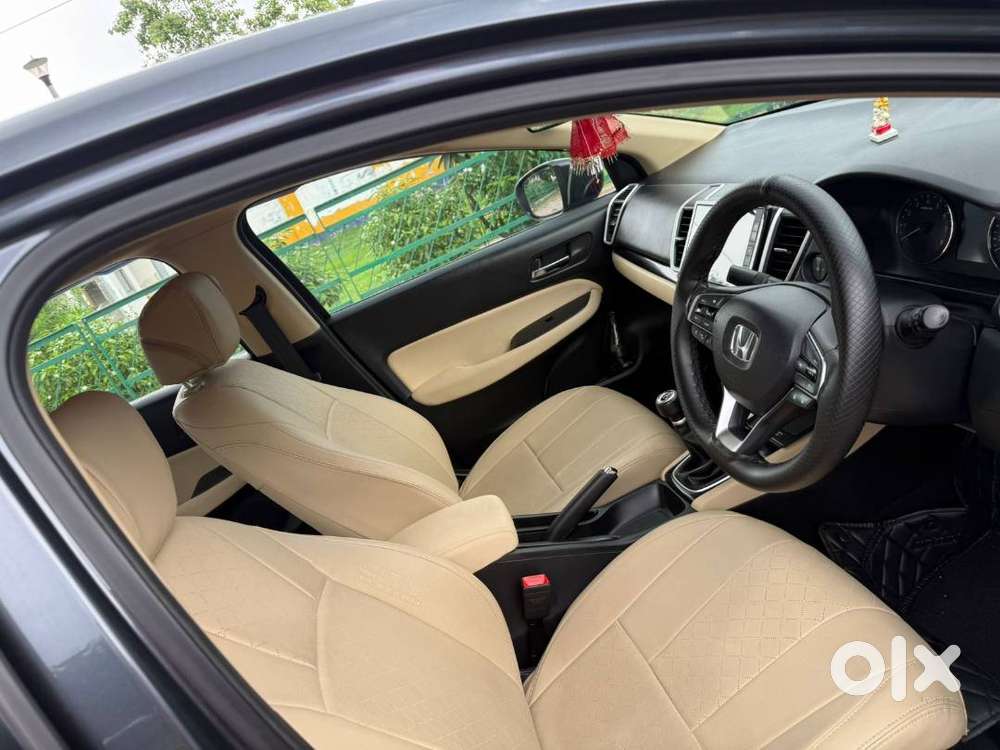 Honda City 2024 Petrol Well Maintained Showroom Condition