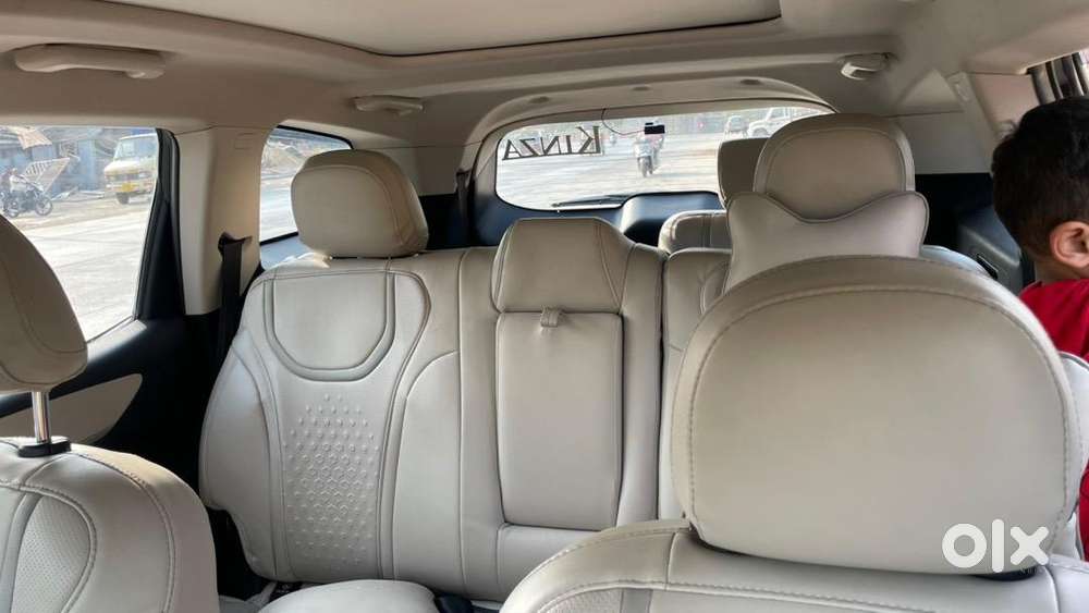 Mahindra Xuv700 2024 Diesel 13300 Km Driven