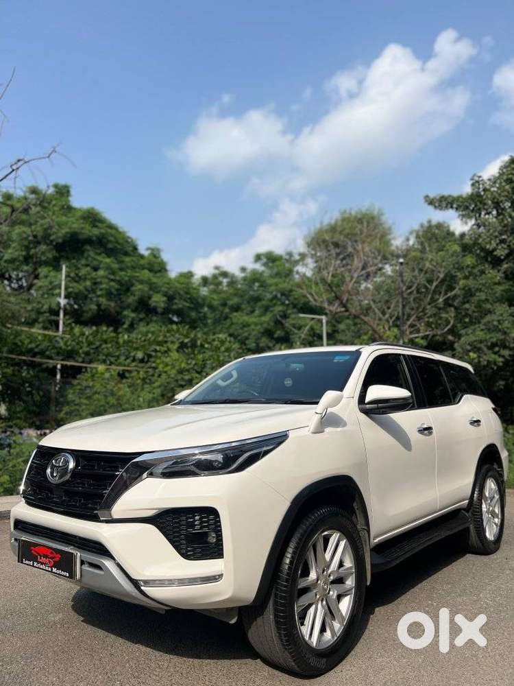 Toyota Fortuner 4x2 At 2.7 Petrol, 2024, Petrol