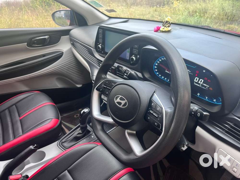 Hyundai I20 Sportz (o) Ivt | Feb 2025 | Sunroof | 1st Owner