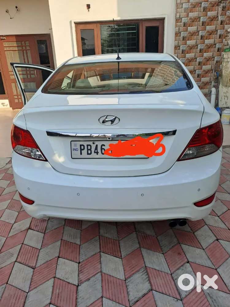 Hyundai Fluidic Verna 2014 Diesel 120000 Km Driven