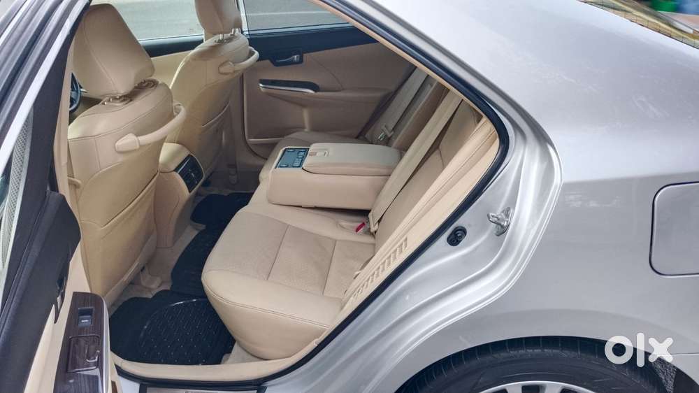 Toyota Camry Hybrid 2.5, 2016, Petrol