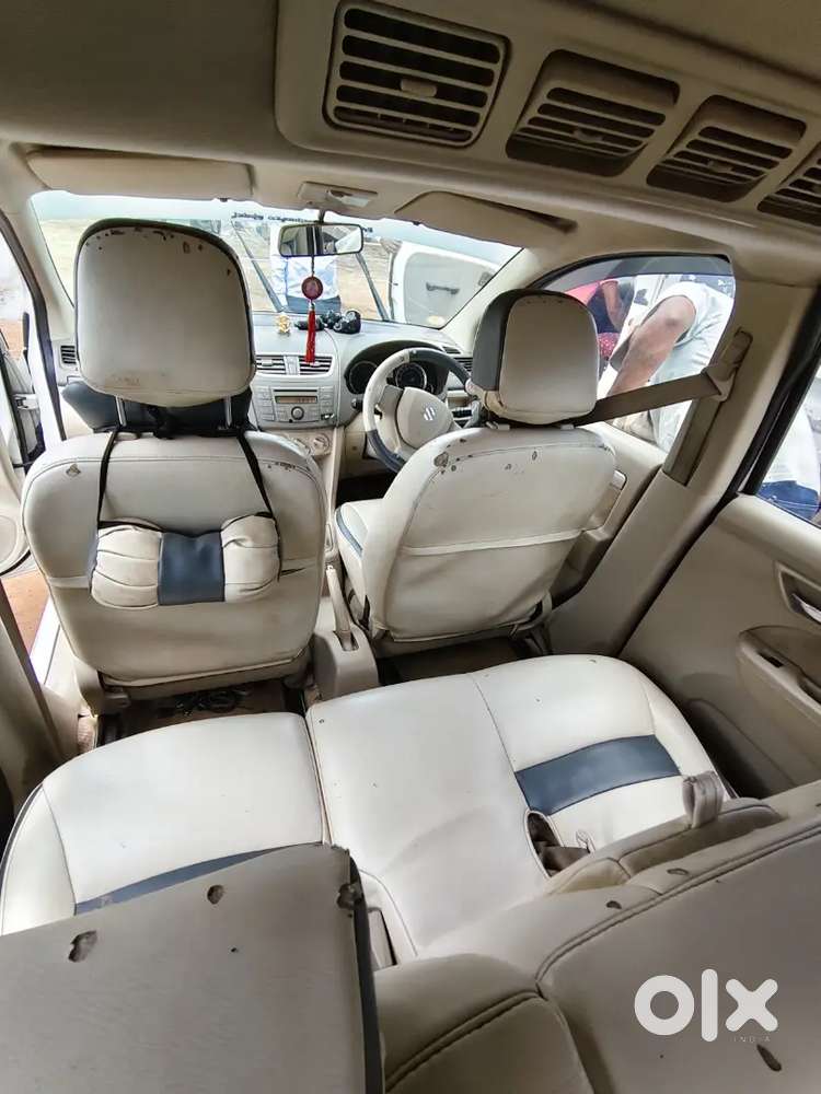 Maruti Suzuki Ertiga Vdi 2012