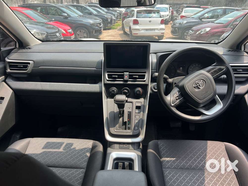 Toyota Innova Hycross 2.0 Gx 7 Str, 2025, Petrol