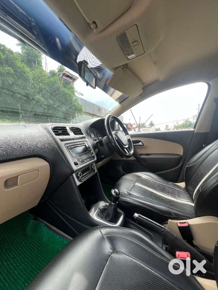 Volkswagen Polo Petrol Highline 1.2l, 2014, Petrol