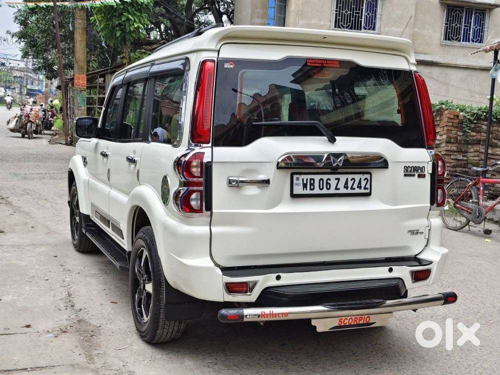 Mahindra Scorpio Classic 2.2 S 11 Mt 7 Str, 2023, Diesel